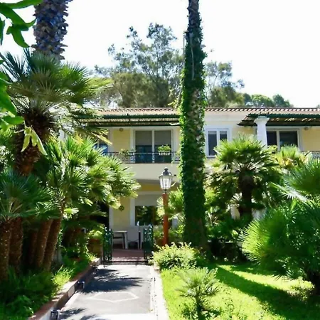 Villa Casa Rossella - Casa Con Giardino By Italianhost *