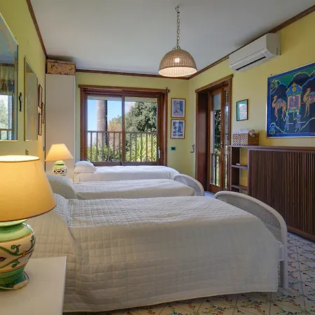 Villa Casa Rossella - Casa Con Giardino By Italianhost Capri