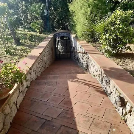 ヴィラ Casa Rossella - Casa Con Giardino By Italianhost *