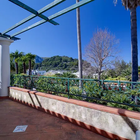 Casa Rossella - Casa Con Giardino By Italianhost וילה